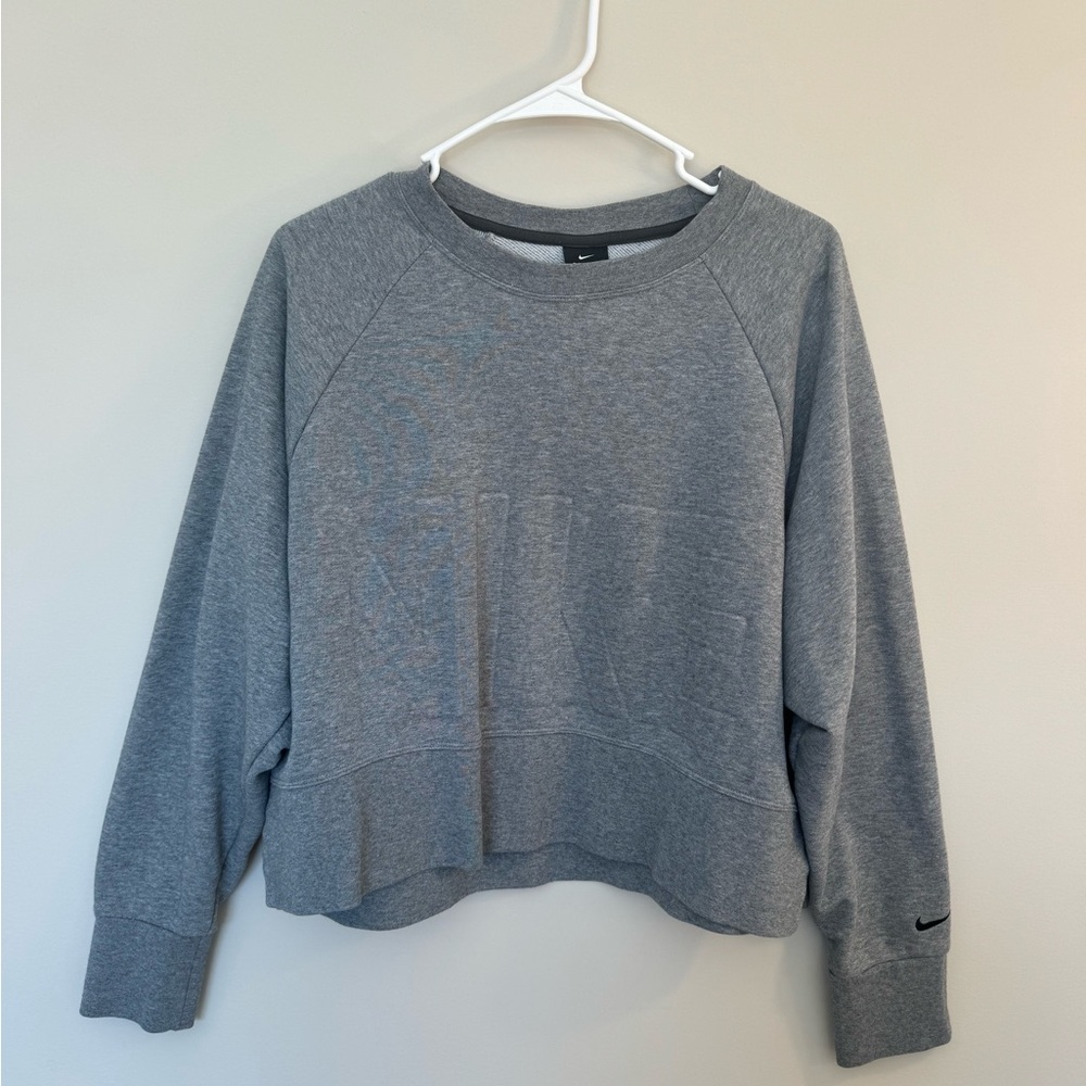 Nike Heather Gray Sweatshirt